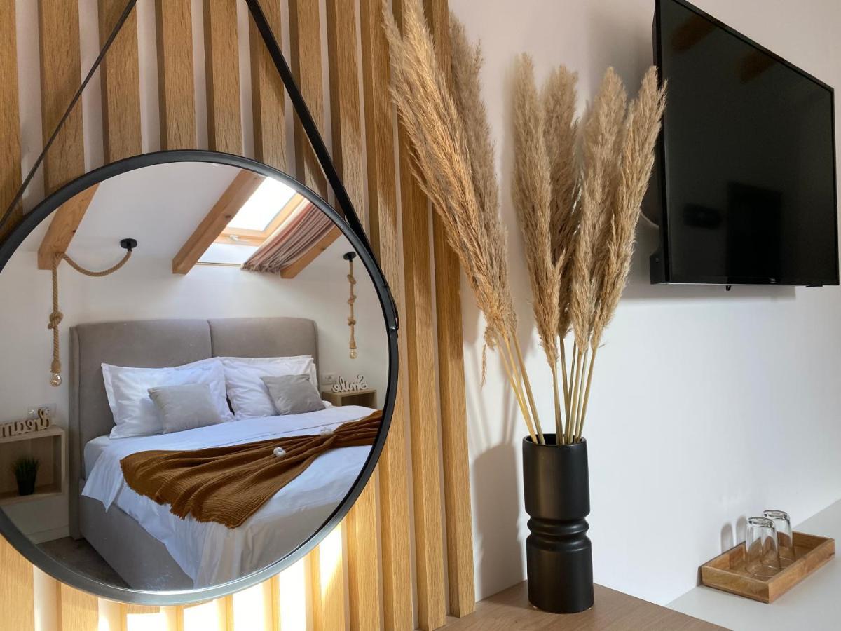 Queen'S Heart Guesthouse Törcsvár Kültér fotó