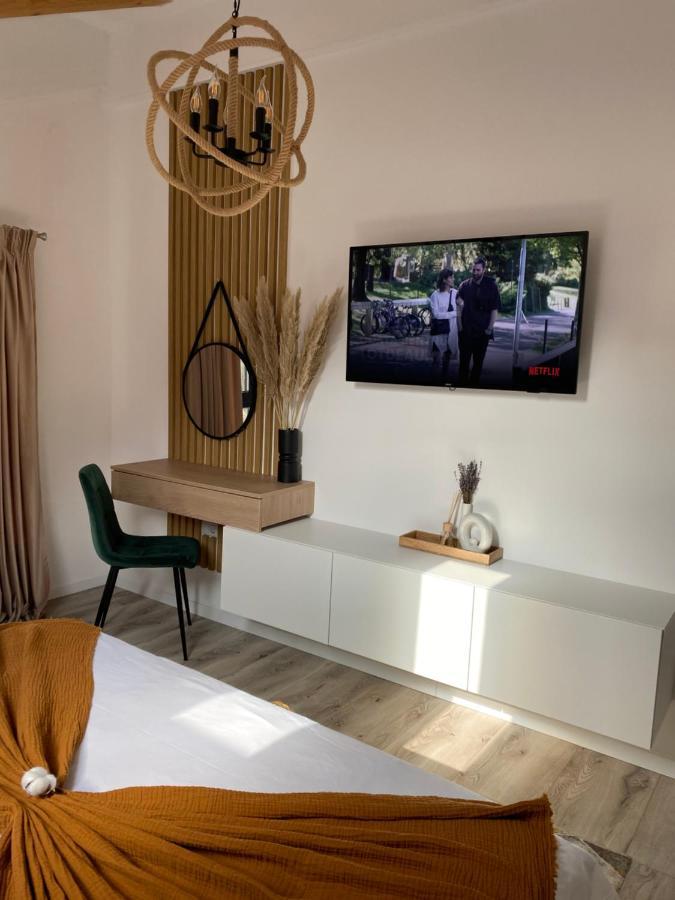 Queen'S Heart Guesthouse Törcsvár Kültér fotó